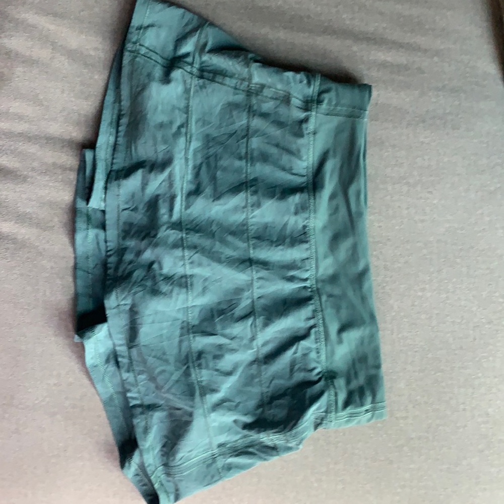 Lulu tennis skirt